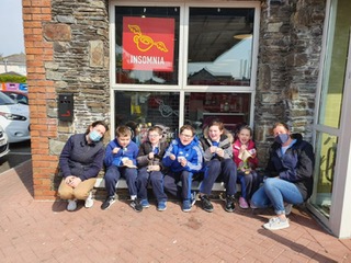 Ms Clifford’s class treated to Friday ice-cream!